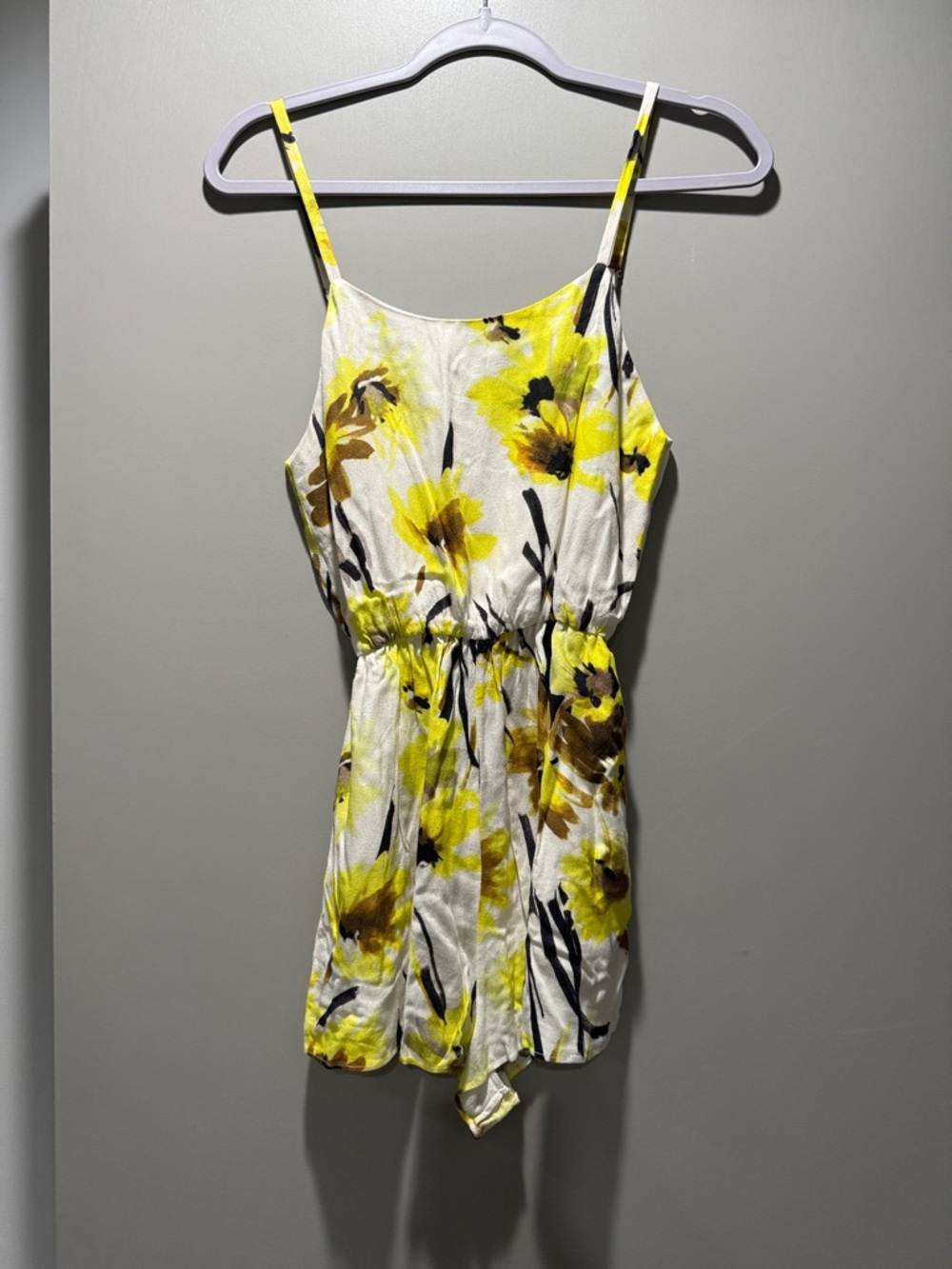 Alice Olivia Women’s Yellow Floral Spaghetti-Strap Romper size 0